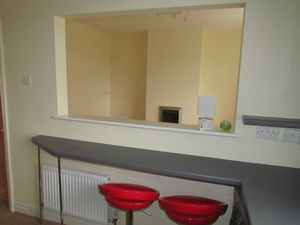 Kitchen/Breakfast- click for photo gallery